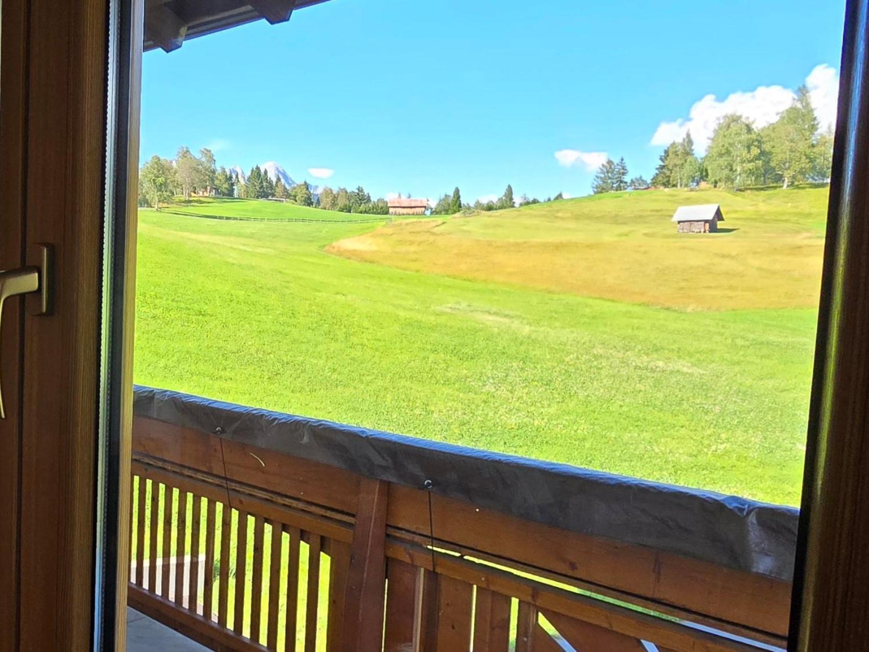 Haus Wiesenruh - Amazing Views & Setting Seefeld in Tirol Exterior foto